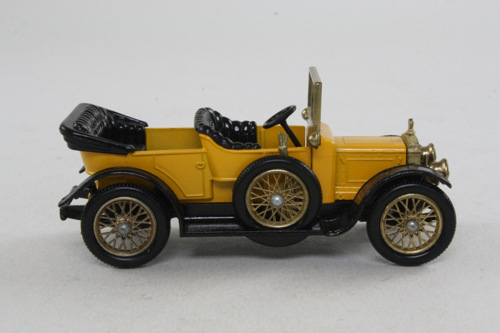 Models of Yesteryear Y-13/2; 1911 Daimler Type A12